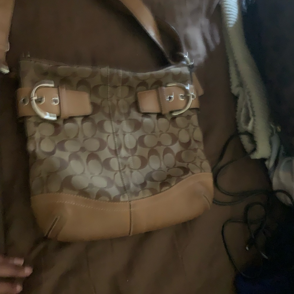 Used medium-sized tan/brown vintage leather and cloth Coach crossbody. - Picture 2 of 3